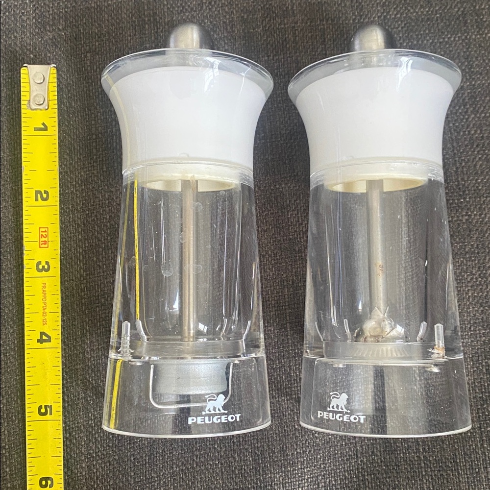 PEUGEOT LION,FRANCE white and transparent Acrylic Salt n Pepper grinders